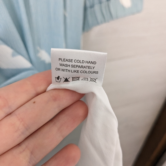 FEHRNVI Juniper Dress Size Large Nursing and bump friendly - Picture 8 of 12